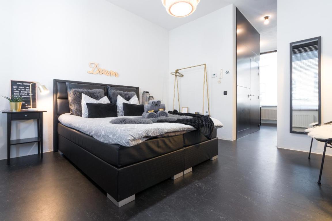 Suite Cesar Ghent Luaran gambar